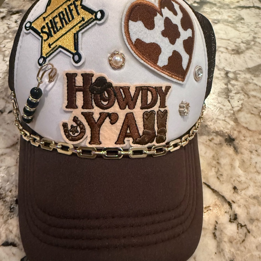 Brown and White Howdy Y'all Cap